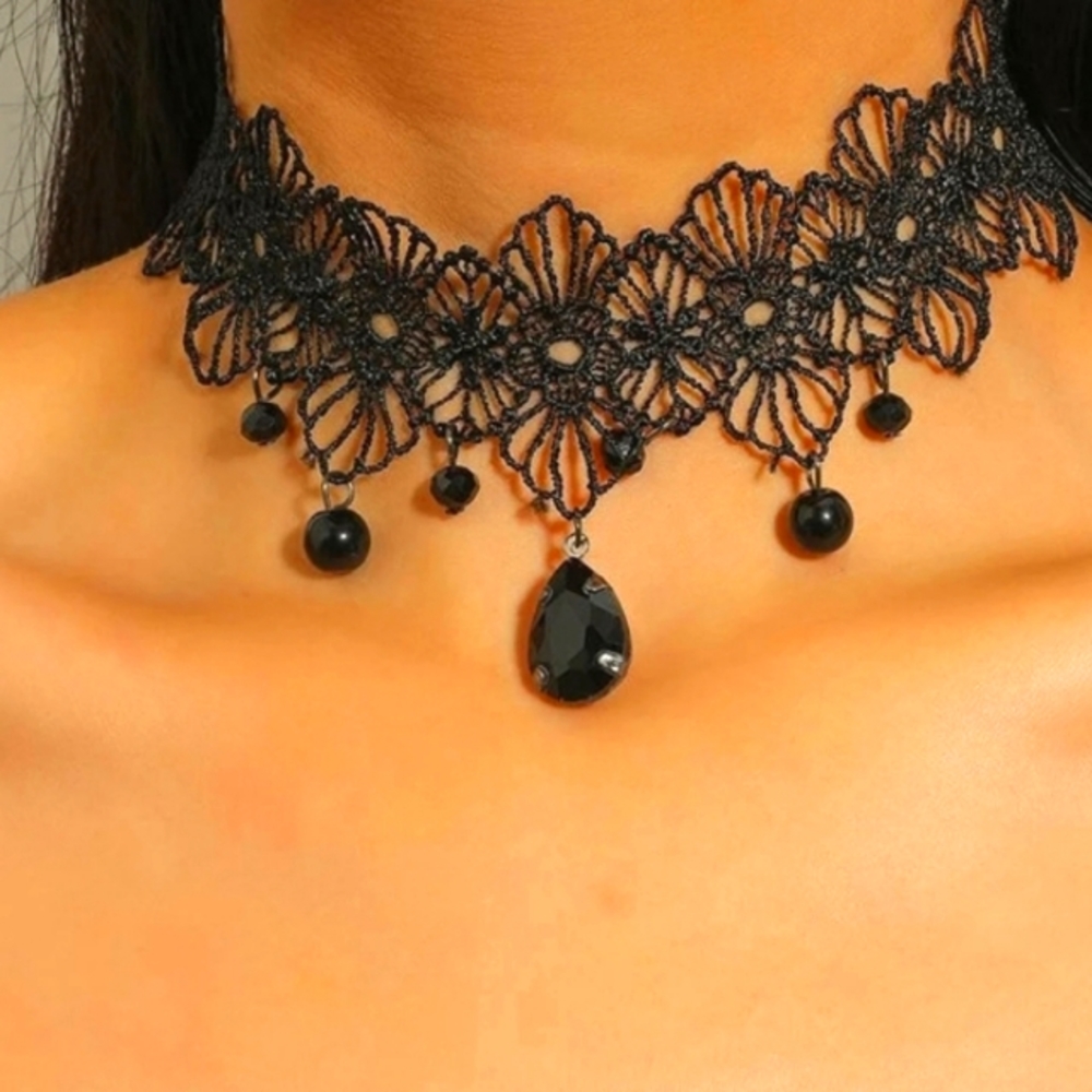 NEW! SEXY BLACK LACE & JEWELS CHOKER NECKLACE - Flirty Gift - Picture 1 of 7